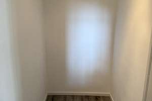 Provisionsfrei, sonnige und sanierte 3,5-Zimmer-Wohnung in bester Lage in Augsburg-Pfersee – Die vollständige Adresse der Immobilie erhältst du vom Anbieter., 86157 Pfersee-Süd, Augsburg – Vorschaubild 2