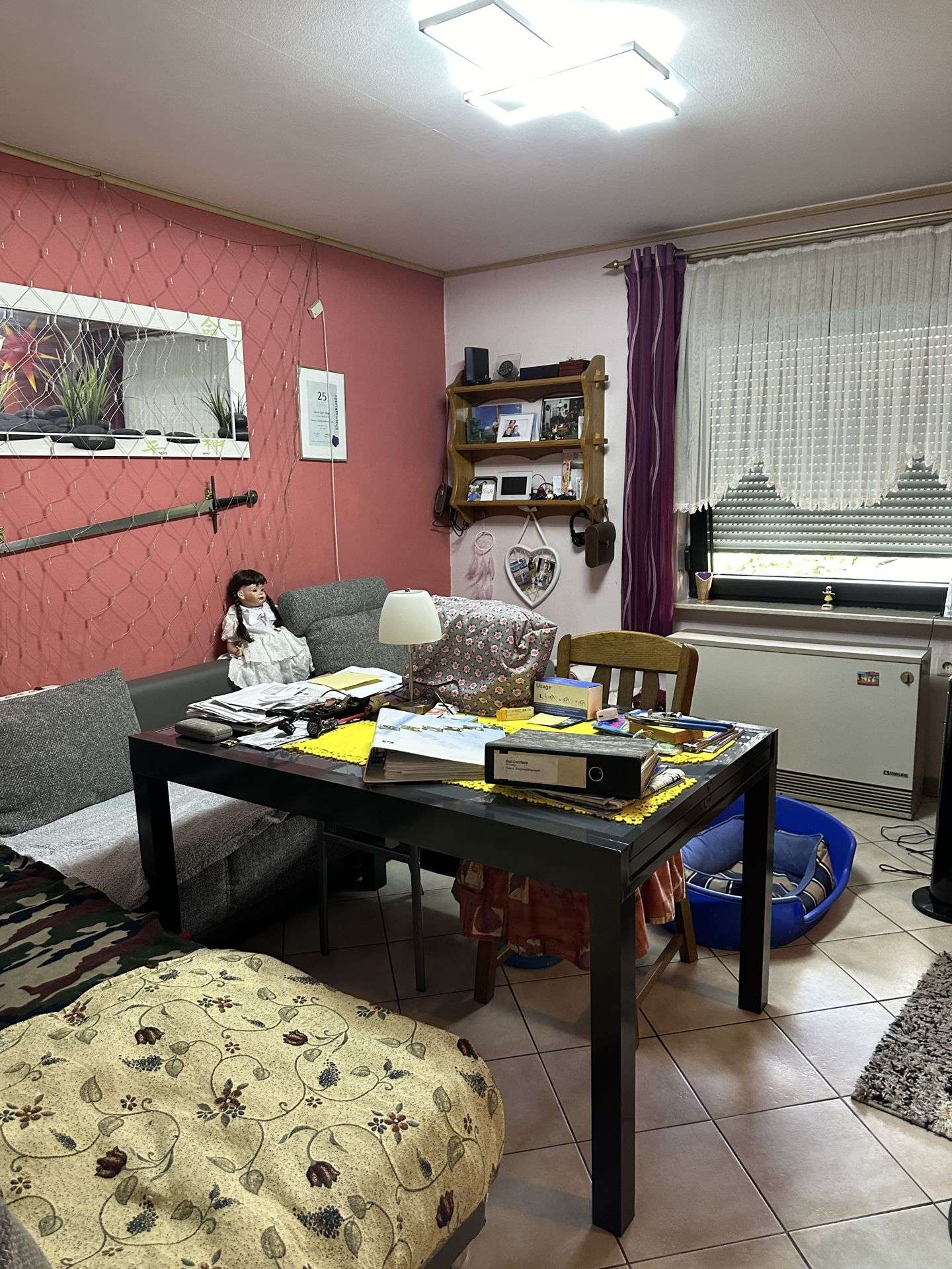 Immobilie in Anschau - Einfamilienwohnhaus mit diversen Nebengebäuden in ruhiger Randlage der Gemeinde Anschau - Bild 4