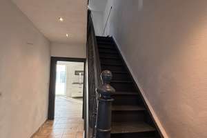 Wohnen mit Wohlfühlfaktor - Mietshaus frisch renoviert, mit Garten und Wintergarten  – Hochwaldstraße 82, 66954 Windsberg, Pirmasens – Vorschaubild 2