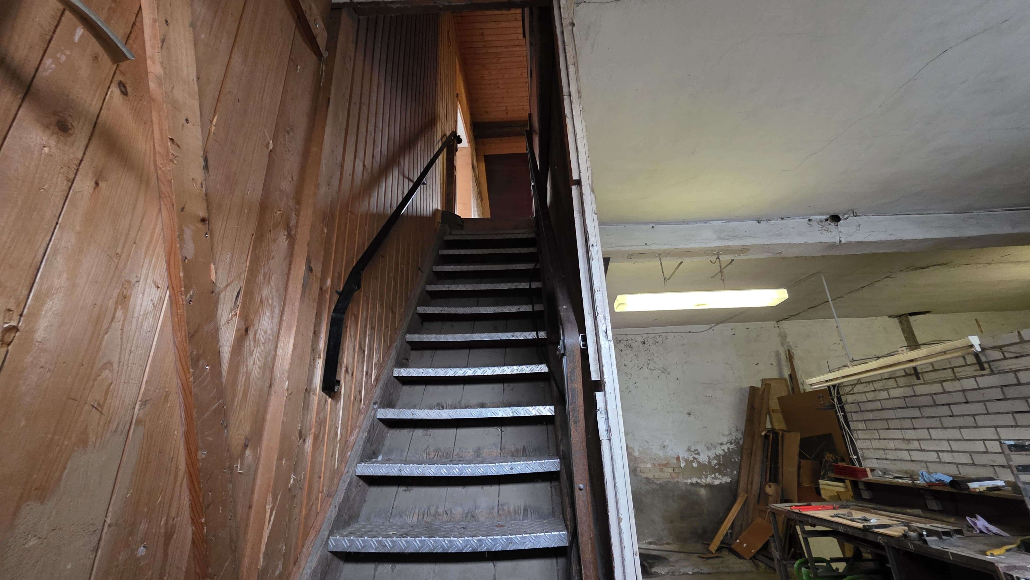 Immobilie in Philippsburg - 1-2 Familienhaus mit gutem Raumangebot und großen Garagentrakt der ideal für Hobbyhandwerker ist - Bild 29