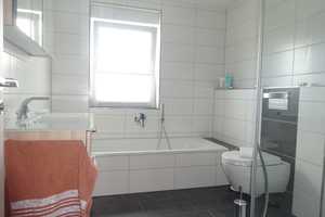 3-Zi-ETW, Aufzug, EBK, Gäste-WC, gr. Balkon, Stellplatz, Keller, – Wolfsburg – Vorschaubild 3