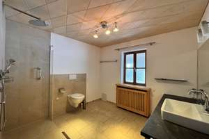Reihenmittelhaus mit Sonnenterrasse und kleinem Garten in ruhiger Lage – Am Hochwald 28, 83714 Miesbach – Vorschaubild 8