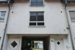 Ruhiges 3-Zimmer-Reihenmittelhaus in Ober-Ingelheim - Ideal für Singles, Paare oder kleine Familien – Die vollständige Adresse der Immobilie erhältst du vom Anbieter., 55218 Ingelheim am Rhein – Vorschaubild 1