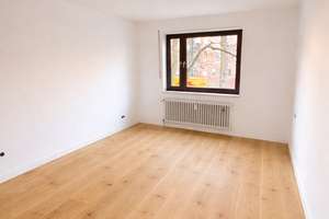 Viel Platz in 4-Zimmer-Wohnung in Düsseldorf Benrath mit Rheinblick – Benrather Schloßallee 12, 40597 Benrath, Düsseldorf – Vorschaubild 20