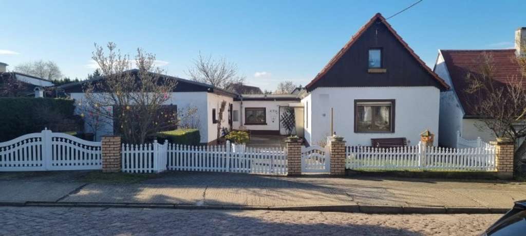 Immobilie in Könnern - Einfamilienhaus in ruhiger Lage - Bild 0