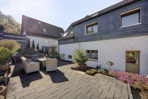 Mehr als nur ein Zuhause...! Ihr gemeinsamer Lebensmittelpunkt mit besonderem Flair! – Die vollständige Adresse der Immobilie erhältst du vom Anbieter., 42111 Uellendahl-Katernberg, Wuppertal – Vorschaubild 45