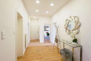 Modern sanierte 4‑Zimmer‑Wohnung mit Einbauküche und Gartenbalkon – 2 Min. zum Hbf – Poststrasse 2, 76137 Südweststadt, Karlsruhe – Vorschaubild 2