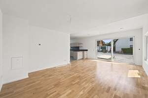 Doppelhaushälfte mit Südterrasse & Garten | KfW 55 | A+ – Die vollständige Adresse der Immobilie erhältst du vom Anbieter., 80937 Am Hart, München – Vorschaubild 7