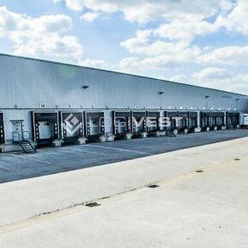 Moderne Logistikhalle mit Büroflächen in direkter Lage zur A14