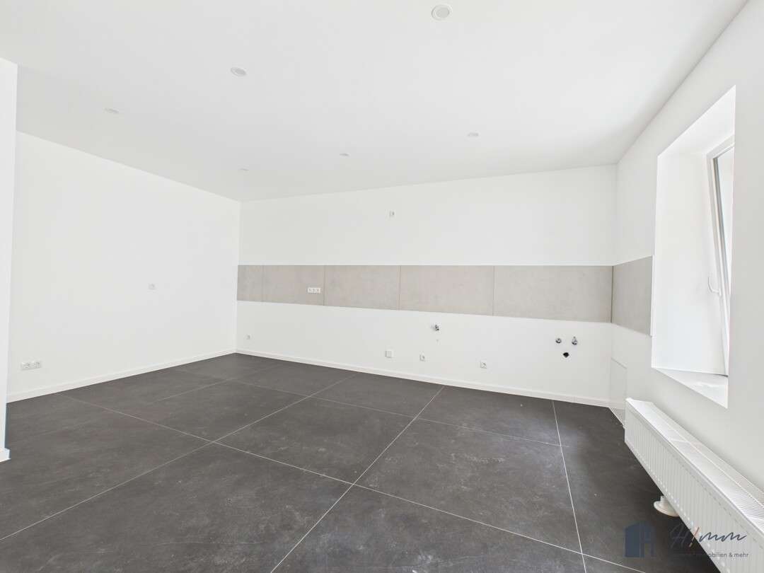 Immobilie in Rheinbrohl - Modernisiertes Reihenhaus in Rheinbrohl – Wohnen mit Rheinblick und Familienkomfort! - Bild 7