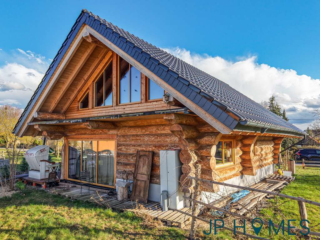 Immobilie in Zeschdorf - Naturstammhaus in idyllischer Natur mit Seen und Pferdekoppeln in der Nähe - 50 min von Berlin - Bild 4