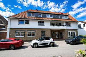 8 Wohnungen + 1 Gewerbe, 2 Garagen und weitere Stellflächen im Komplettverkauf – Die vollständige Adresse der Immobilie erhältst du vom Anbieter., 28717 Burgdamm, Bremen – Vorschaubild 1