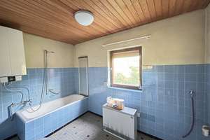 Denkmalgeschütztes Anwesen im Herzen von Erlangen-Frauenaurach – Die vollständige Adresse der Immobilie erhältst du vom Anbieter., 91056 Frauenaurach, Erlangen – Vorschaubild 11