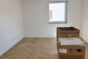 Traumhaftes Einfamilienhaus in Top-Lage von Ulm – Ein echtes Juwel! – Wacholderbühl 1, 89077 Eselsberg, Ulm – Vorschaubild 16