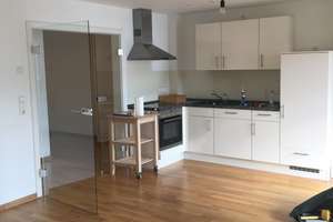 Attraktive 3 Zimmer Wohnung in Hamburg  Groß Flottbek​ mit Parkplatz und großem Westbalkon – Die vollständige Adresse der Immobilie erhältst du vom Anbieter., 22607 Bahrenfeld, Hamburg – Vorschaubild 2