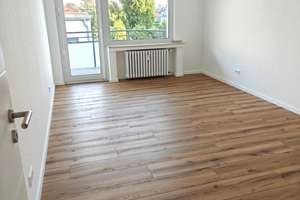 Helle 2-Zi-Wohnung, Balkon (Süd), 2. OG,  Unterrath, Erstbezug nach Komplettsanierung – Die vollständige Adresse der Immobilie erhältst du vom Anbieter., 40468 Unterrath, Düsseldorf – Vorschaubild 6