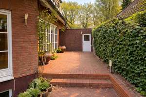 Großzügige Doppelhaushälfte mit repräsentativer Galerie und Einfamilienhaus-Charakter – Die vollständige Adresse der Immobilie erhältst du vom Anbieter., 22393 Sasel, Hamburg – Vorschaubild 10