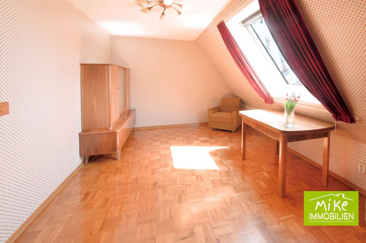 Immobilie in St. Johann - Wohnen & Arbeiten unter einem Dach – Einfamilienhaus mit Garten, Charme & viel Potenzial in Upfingen - Bild 8