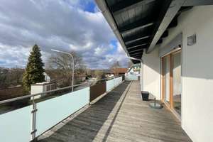 Reisbach! Wohnen im Penthouseflair mit separtem Wohnbereich, Terrasse und Garten (220621-H) – Die vollständige Adresse der Immobilie erhältst du vom Anbieter., 94419 Reisbach – Vorschaubild 3