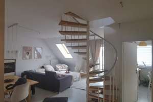 Helle u. neuwertige 4-Zimmer Dachgeschoss-Maisonette mit einem KFZ-Stellplatz im Innenhof! – Die vollständige Adresse der Immobilie erhältst du vom Anbieter., 50737 Weidenpesch, Köln – Vorschaubild 6