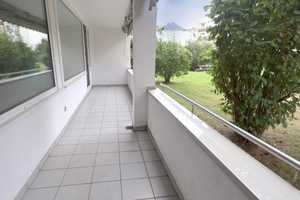 3- Zimmer Wohnoase mit XXL-Loggia in angesagter Wohnlage von Oberkassel – Düsseldorf – Vorschaubild 4