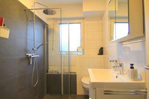 Schöne 2-Zimmer-Wohnung mit Einbauküche, Garten und Balkon in beliebter Wohnlage – Die vollständige Adresse der Immobilie erhältst du vom Anbieter., 50999 Weiß, Köln – Vorschaubild 12