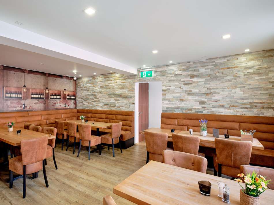 Gaststätte im Erdgeschoss