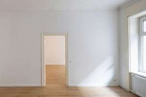 Bezugsfreie 2-Zimmer-Erdgeschosswohnung in bester Gräfekiez Lage! – Freiligrathstraße 11, 10967 Kreuzberg, Berlin – Vorschaubild 4