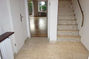 EINFAMILIEN-REIHENMITTELHAUS PARKETT 4 ZIMMER MOD. BÄDER+G-WC GARTEN TERRASSE GARAGE IN HASSELS – Oberheider Straße 35, 40599 Hassels, Düsseldorf – Vorschaubild 10