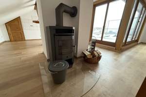 Besondere 3-Raum-Dachgeschoss-Maisonettewohnung mit zwei Bädern, großer Dachterrasse, Kamin & Garage – 2826 Innenstadt, Görlitz – Vorschaubild 15