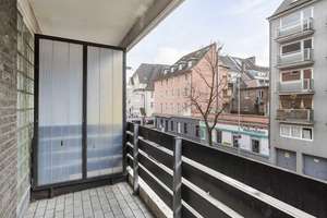 Gemütliche 2-Zimmer-Wohnung mit Aufzug  und  zwei Loggien in Düsseldorf-Pempelfort
 – 40476 Pempelfort, Düsseldorf – Vorschaubild 6