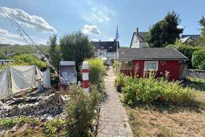 Großzügiges Wohnhaus mit Garten, Terrasse, Balkon und vielfältigen Nutzungsmöglichkeiten – 54296 Irsch, Trier – Vorschaubild 24