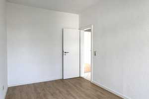 3-Zi.-Whg in Sudenburg – Balkon & guter Schnitt! – Lutherstraße 14, 39112 Magdeburg – Vorschaubild 9