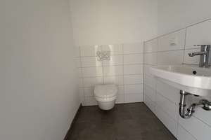 Tolle 2 Zimmer - Wohnung mit Terrasse, Parkett, hochwertiges Badezimmer und Gäste - WC – Bremer Straße 22, 44135 Kaiserbrunnen, Dortmund – Vorschaubild 7