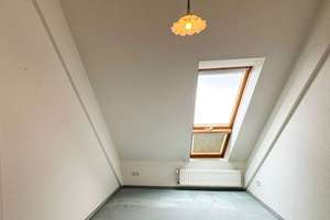 Im Herzen der Stadt - bezugsfrei | Einbauküche | Tageslichtbad mit Badewanne | Aufzug | Keller – 4109 Zentrum-West, Leipzig – Vorschaubild 14