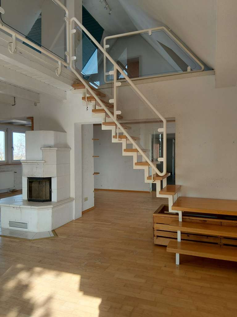 Immobilie in Hünstetten - Großzügiges, freistehendes Zweifamilienhaus mit 2 Einliegerwohnungen von privat - Bild 1