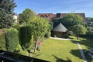 Ein Objekt zum Wohlfühlen ! Genießen Sie Ihre Freizeit in diesem gepflegten Garten.