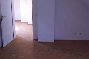 Essen-Frohnhausen 4,5 Zimmer - 120qm Maisonettewohnung mit modernem Bad - modernisiert - Penthouse – Die vollständige Adresse der Immobilie erhältst du vom Anbieter., 45144 Frohnhausen, Essen – Vorschaubild 16