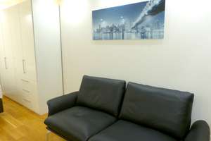 Geschmackvolle 1-Raum-Wohnung mit gehobener Innenausstattung mit Balkon und EBK in Düsseldorf – Witzelstraße 28, 40225 Bilk, Düsseldorf – Vorschaubild 4