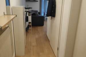 Geschmackvolle 2-Raum-Wohnung mit Einbauküche und eigenem Garten in Ingolstadt.  – Schubertstraße 1d, 85057 Nordwest, Ingolstadt – Vorschaubild 7