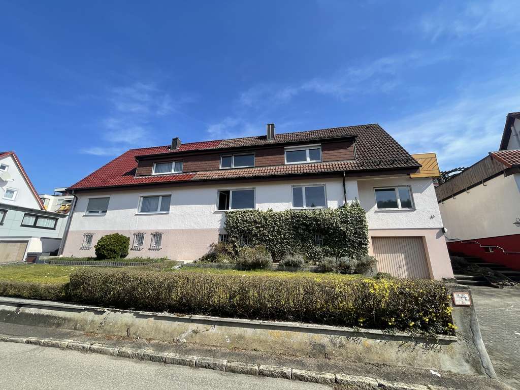 Immobilie in Aalen - Altes Haus wird wieder jung! - Bild 1