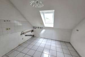 Großzügige 2-Zimmer-Wohnung mit Dachbalkon und Tiefgarage – Port-Talbot-Straße 21, 74081 Sontheim, Heilbronn – Vorschaubild 7
