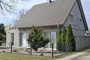 Architektenhaus in ruhiger Lage mit Pool  provisionsfrei – Die vollständige Adresse der Immobilie erhältst du vom Anbieter., 16321 Bernau bei Berlin – Vorschaubild 2