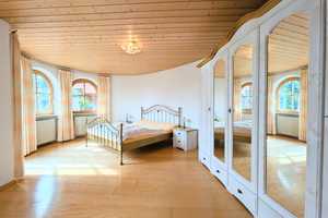 Exklusives Wohnen im Allgäu – Architektenhaus mit Einliegerwohnung und Doppelgarage – Unterallgäu (Kreis) – Vorschaubild 8