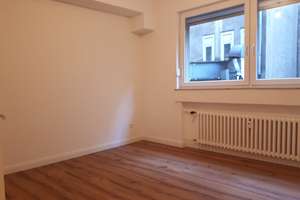 ** Bezugsfertige 2-Zimmer-Wohnung mit modernem Bad und großem Wohnzimmer** – Viehofer Str. 13, 45127 Stadtkern, Essen – Vorschaubild 8