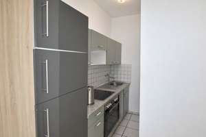 1-Zimmer-Wohnung in zentraler Lage in Neu-Ulm – Die vollständige Adresse der Immobilie erhältst du vom Anbieter., 89231 Neu-Ulm – Vorschaubild 5