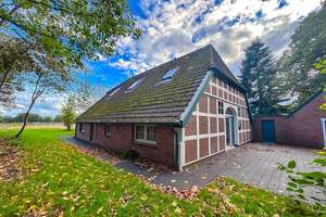 Und hier hört die Suche auf ! Traumhaftes Resthofanwesen auf ca. 4.000 m² Grundstück! Oldenburg! – Die vollständige Adresse der Immobilie erhältst du vom Anbieter., 26123 Donnerschwee, Oldenburg (Oldenburg) – Vorschaubild 1