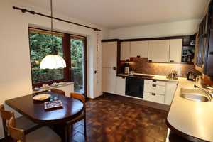 Gepflegtes Einfamilienhaus mit großem Garten Garage Keller – Stormarn (Kreis) – Vorschaubild 3
