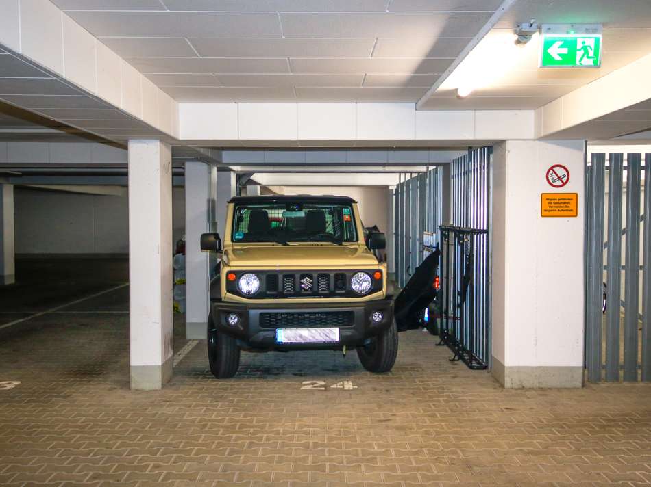 Tiefgaragenstellplatz