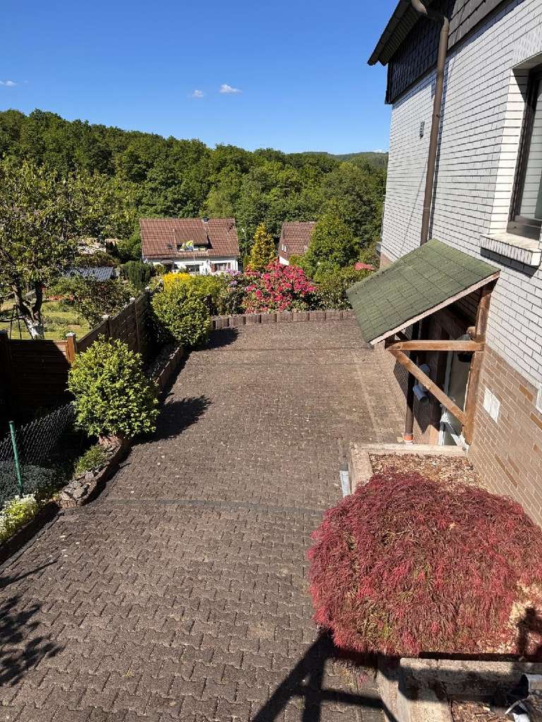 Immobilie in Hilchenbach - Ein- bis Zweifamilienhaus mit Einliegerwohnung in ruhiger Waldrandlage von Hilchenbach - Bild 2